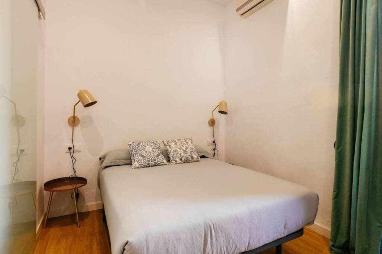 Cozy & Central Apartment บาร์เซโลนา ภายนอก รูปภาพ