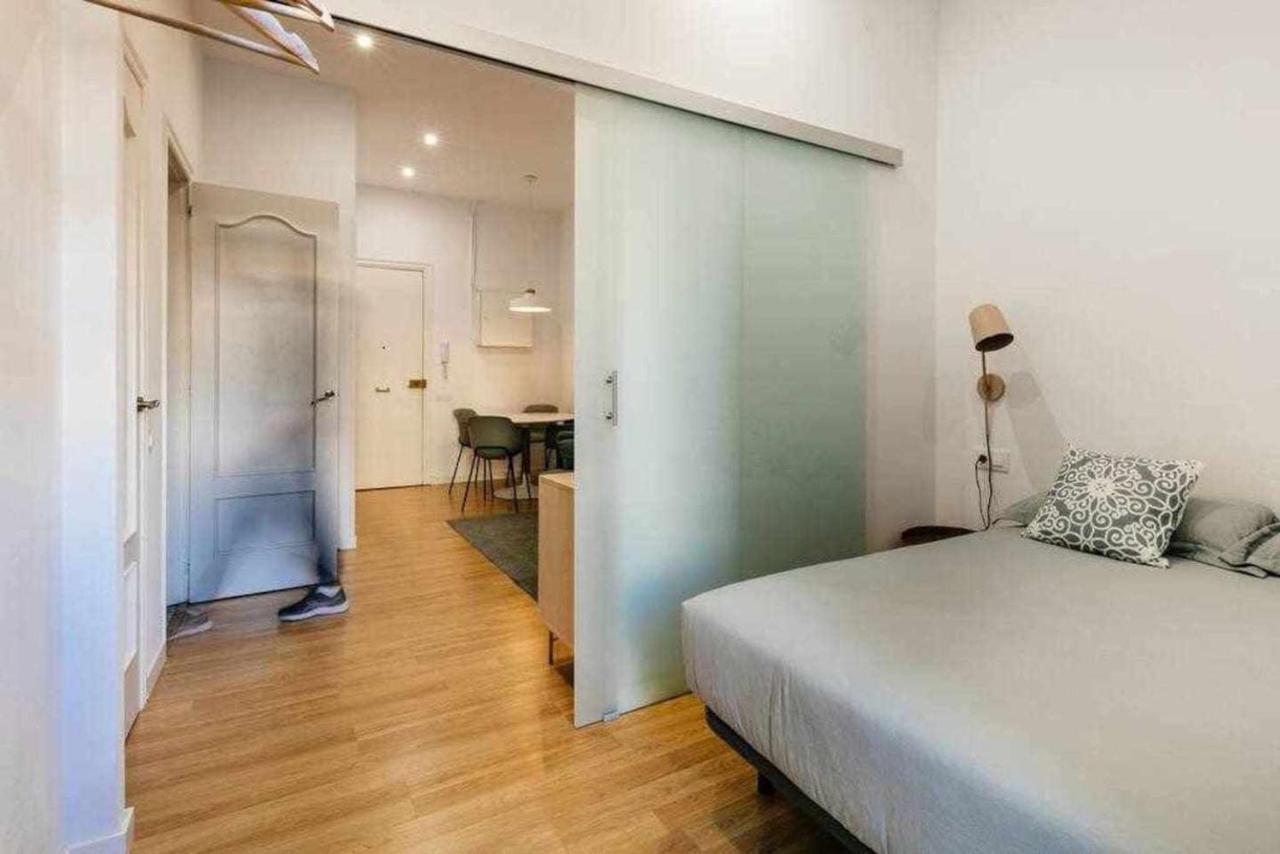 Cozy & Central Apartment บาร์เซโลนา ภายนอก รูปภาพ